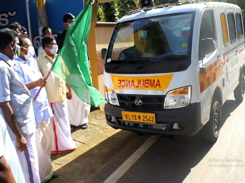 പെരുങ്കടവിളയിൽ ആംബുലൻസ് സർവീസ് ആരംഭിച്ചു സ്നേഹ സാന്ത്വനം ചാരിറ്റബിൾ ട്രസ്റ്റ്